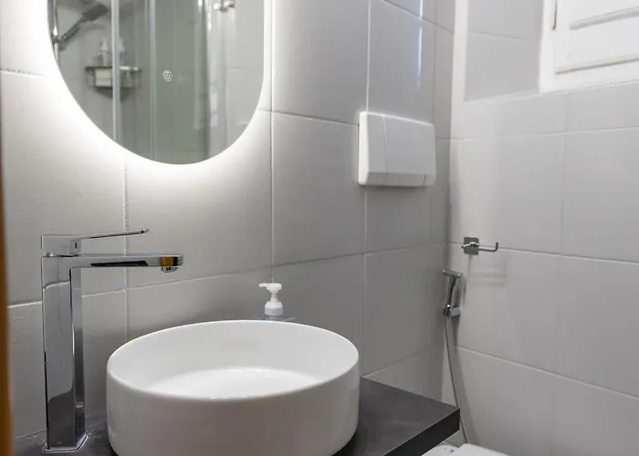By The Pantheon With Two Bedroom 2 Bathroom Daire